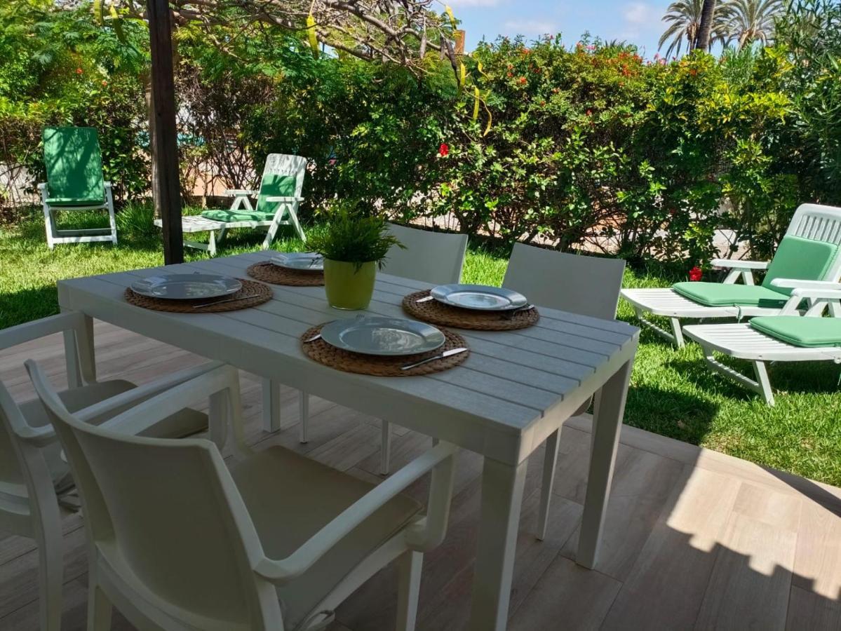 마스팔로마스 Relax Bungalow With Parking 빌라 외부 사진